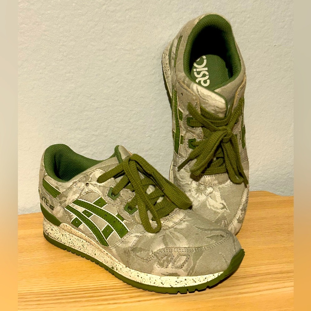 Onitsuka Tiger by Asics Green and Beige Sneakers